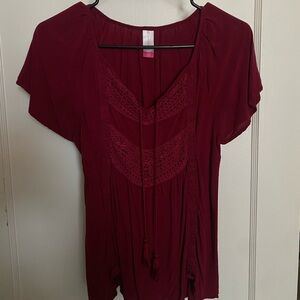 No boundaries maroon blouse, size small